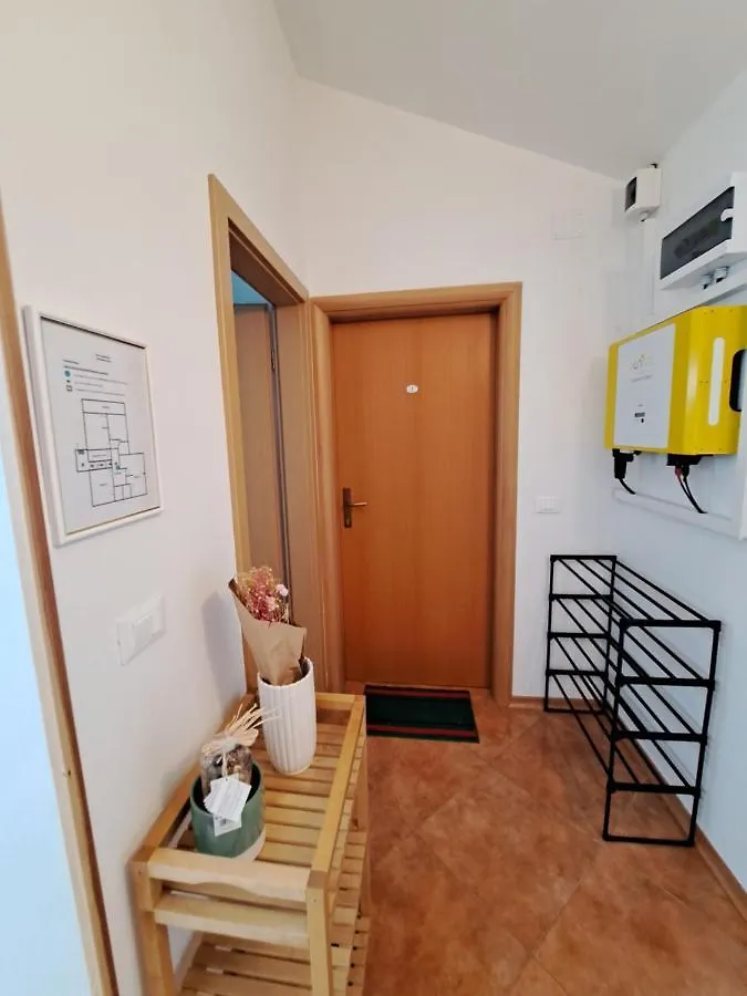 Casa Antonio With Swimming Pool Apartment Novigrad   Novigrad (Istria)